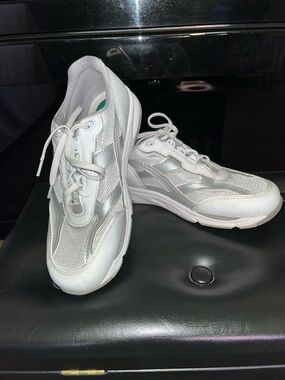 SAS White & Silver Athletic Sneakers